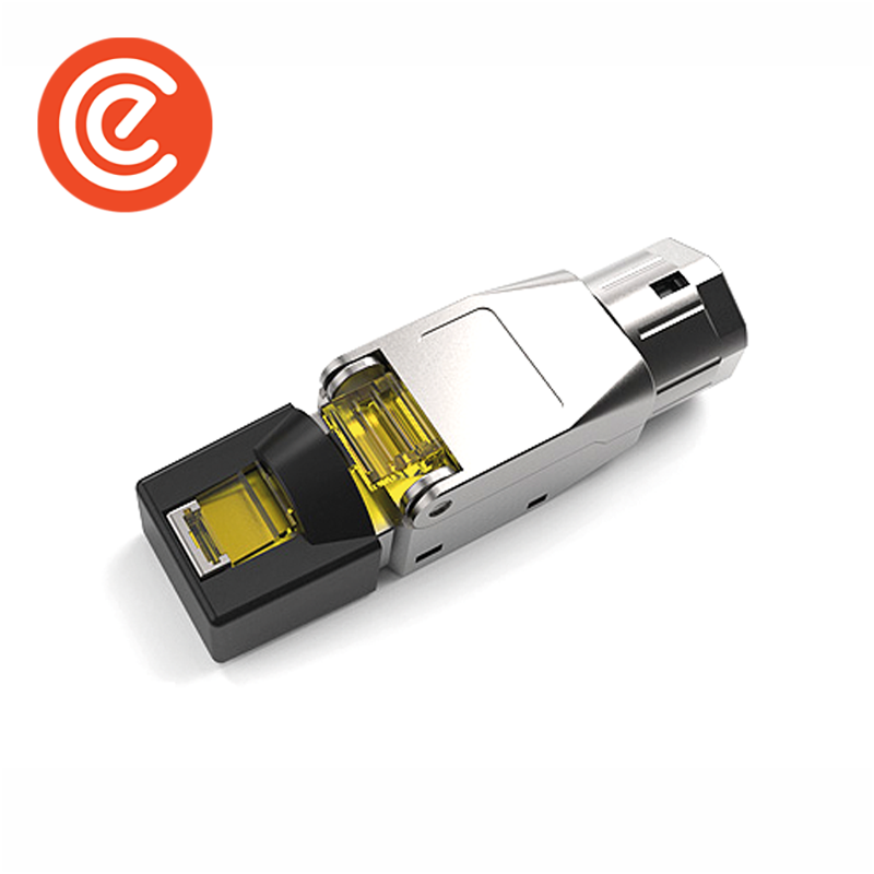 C8-Plug-01