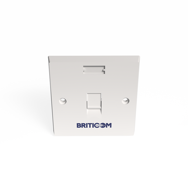 UK_FACE_0014_86x86-faceplate-1-port---with-dust-cover-Front.png